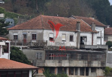 Maison 4 Chambres à Foz do Sousa e Covelo