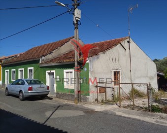 House 3 Bedrooms in Arneiro das Milhariças