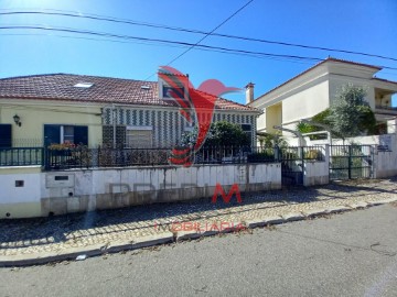 Casa o chalet 3 Habitaciones en Algueirão-Mem Martins