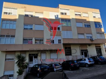 Appartement 2 Chambres à Vialonga