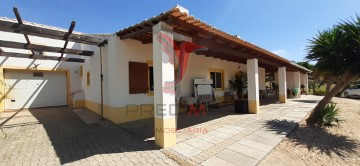 Casa o chalet 4 Habitaciones en Garvão e Santa Luzia