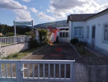 Moradia 3 Quartos em Praia da Vitória (Santa Cruz)