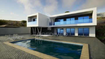 House 3 Bedrooms in Lamas e Cercal