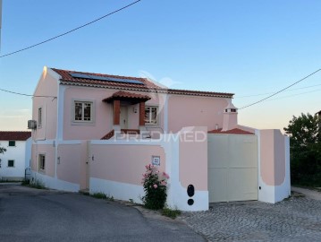 Moradia 4 Quartos em Nossa Senhora da Piedade