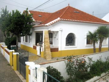 Casa o chalet 2 Habitaciones en Santiago do Cacém, S.Cruz e S.Bartolomeu da Serra