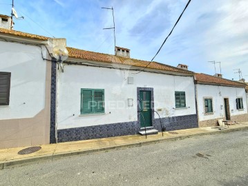 House 1 Bedroom in Aljustrel e Rio de Moinhos