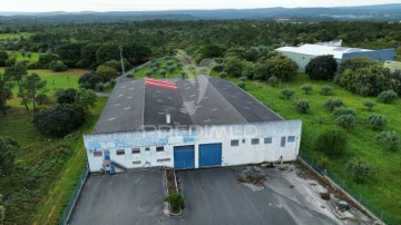 Commercial premises in Malhou, Louriceira e Espinheiro
