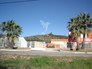 Commercial premises in Santa Catarina Da Fonte Do Bispo