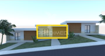 House 3 Bedrooms in Fafe