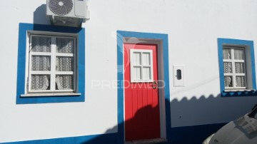 House 2 Bedrooms in Montargil
