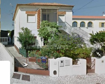 House 2 Bedrooms in Nossa Senhora de Fátima