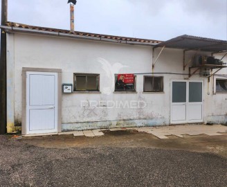 Commercial premises in Amoreira