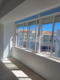Apartment 3 Bedrooms in Falagueira-Venda Nova