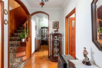 Apartment 3 Bedrooms in Alcobaça e Vestiaria