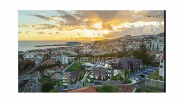 Apartamento 3 Quartos em Funchal (Santa Luzia)