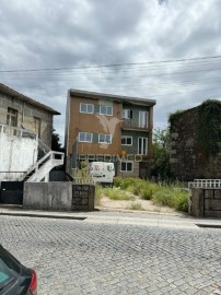 House 6 Bedrooms in Vila Cova da Lixa e Borba de Godim