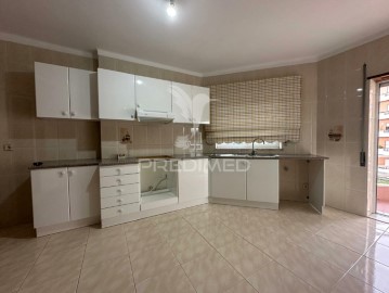 Apartamento 3 Quartos em Fátima