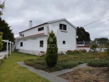 House 9 Bedrooms in Fernão Ferro