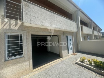 House 3 Bedrooms in Souto Santa Maria, Souto São Salvador e Gondomar