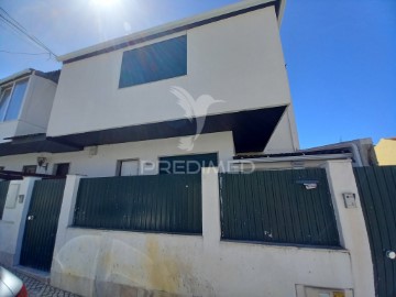 Apartamento 6 Quartos em Carcavelos e Parede