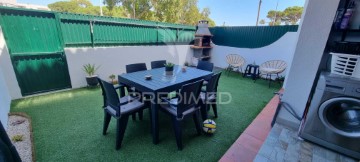 Apartment 2 Bedrooms in Albufeira e Olhos de Água