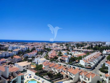 Apartamento 2 Quartos em Albufeira e Olhos de Água