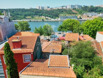 Apartamento 4 Quartos em Lordelo do Ouro e Massarelos