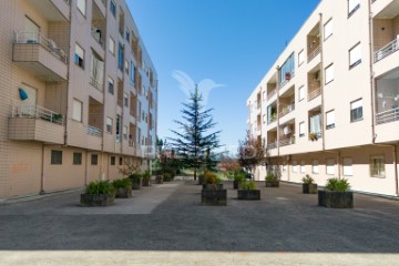 Piso 3 Habitaciones en Lomar e Arcos