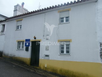 House 4 Bedrooms in Gavião e Atalaia