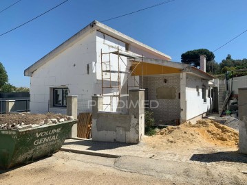 House 2 Bedrooms in Palmela