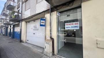 Locaux commerciaux à Braga (São José de São Lázaro e São João do Souto)