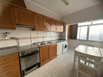 Appartement 2 Chambres à Seixal, Arrentela e Aldeia de Paio Pires