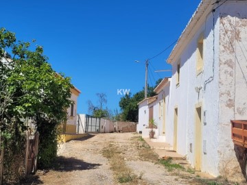 House 2 Bedrooms in São Bartolomeu de Messines