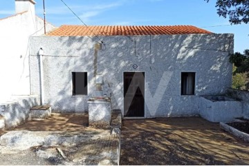 House 2 Bedrooms in Querença, Tôr e Benafim
