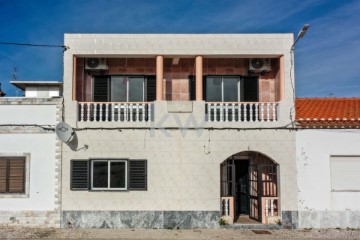 House 4 Bedrooms in Vila Real de Santo António