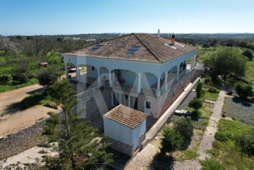 Maison 3 Chambres à Bensafrim e Barão de São João