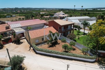 House 2 Bedrooms in Silves