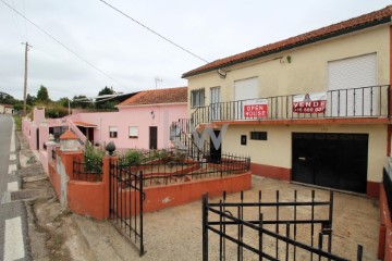 Maison 2 Chambres à Cernache