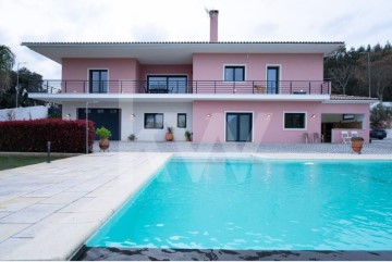 Maison 6 Chambres à Figueiró dos Vinhos e Bairradas