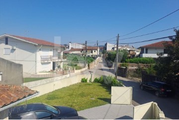 House 2 Bedrooms in Pinheiro da Bemposta, Travanca e Palmaz