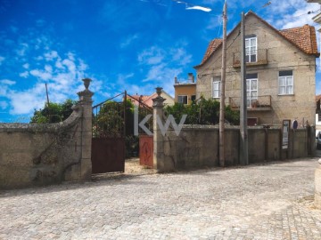 Maison 4 Chambres à Tourais e Lajes