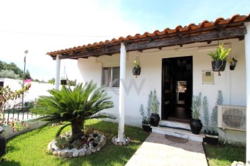 House 3 Bedrooms in Foz de Arouce e Casal de Ermio