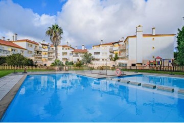 Apartment 5 Bedrooms in Agualva e Mira-Sintra