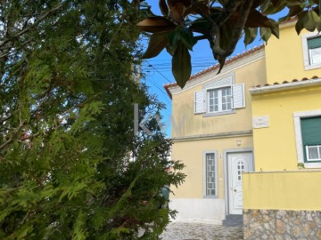 Maison 2 Chambres à Azueira e Sobral da Abelheira