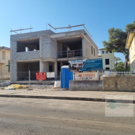 House 4 Bedrooms in Can Picafort