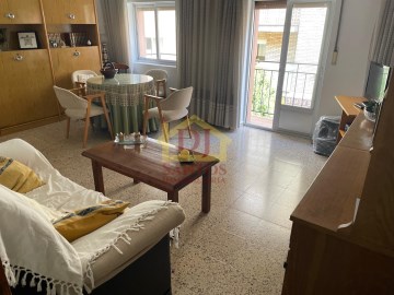 Apartment 2 Bedrooms in Garrido
