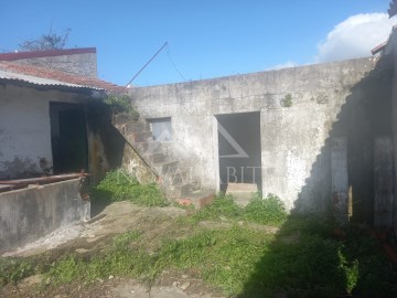 Bâtiment industriel / entrepôt  à Lourinhã e Atalaia