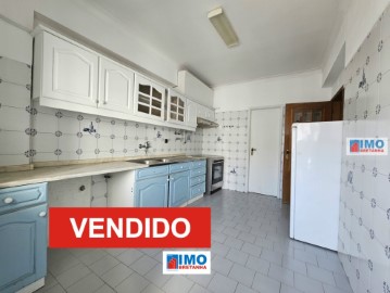 Piso 2 Habitaciones en Castelo Branco