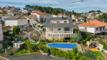 Maison 6 Chambres à Ca L'Artigues