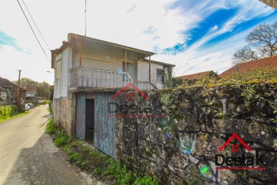 House 2 Bedrooms in Carvalhais e Candal